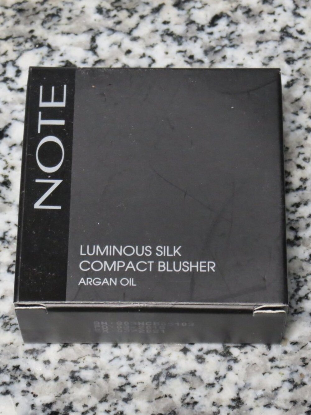 NEW Note Luminous Silk Compact Blusher 05 Desert Rose
